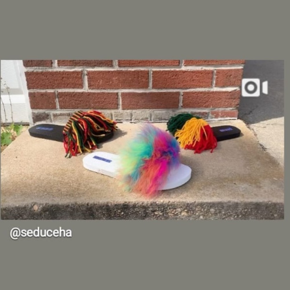 🙀 FUR SLIDES FLASH SALE ‼️ PRIDE /JUNETEENTH